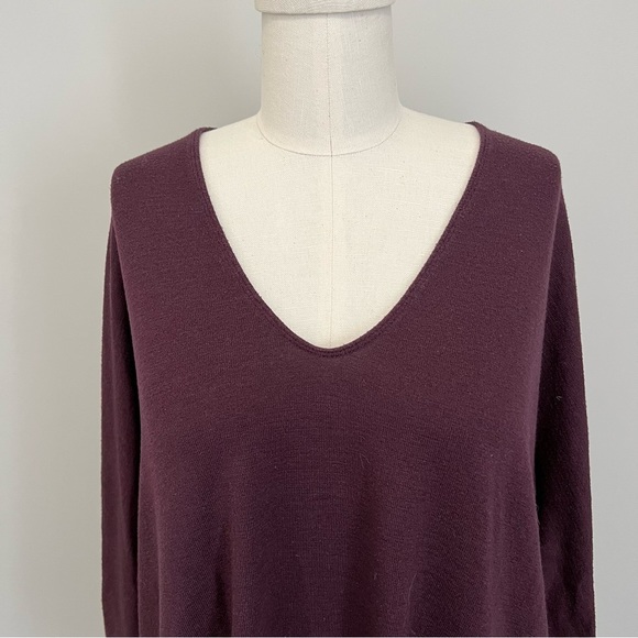 Aritzia Wilfred Free Aneta V-Neck Top  Maroon Burgundy Loose Boxy Fit - Picture 5 of 15